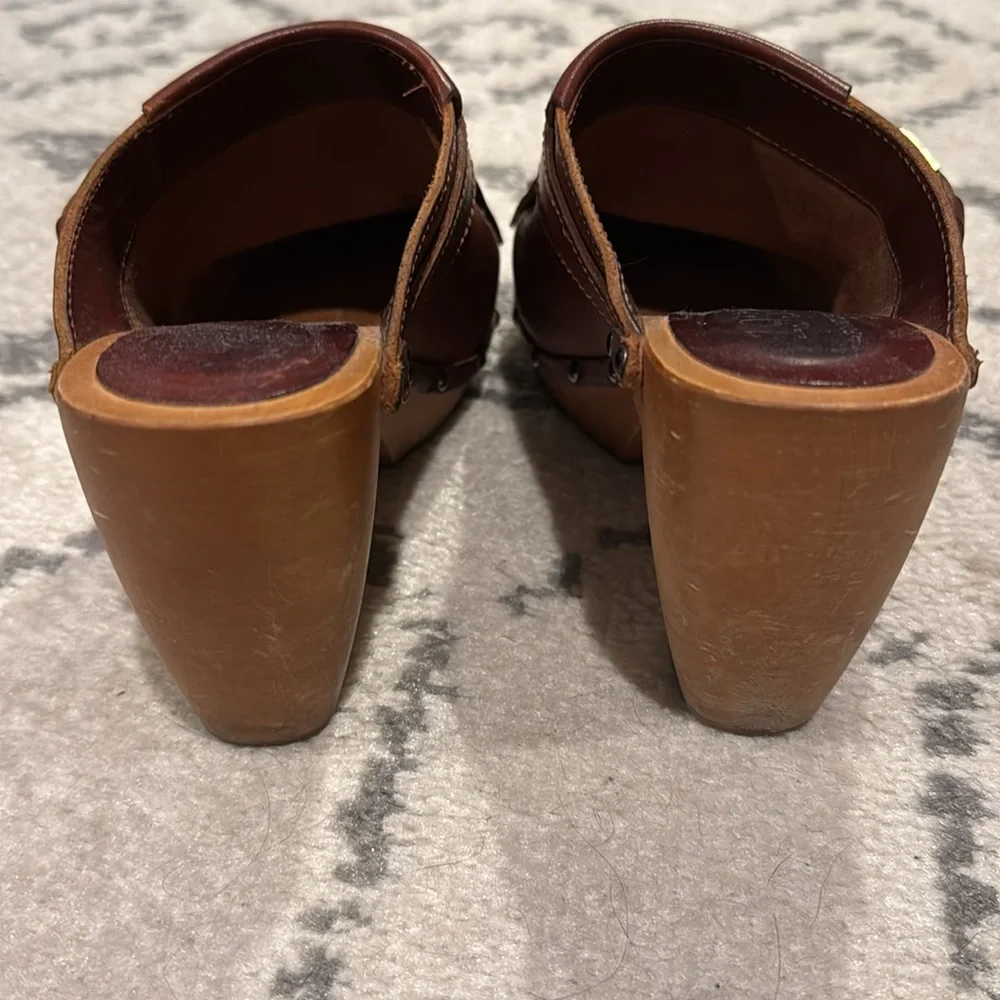 Madewell Brown Leather Clogs with Wooden Heel - Picture 5 of 7